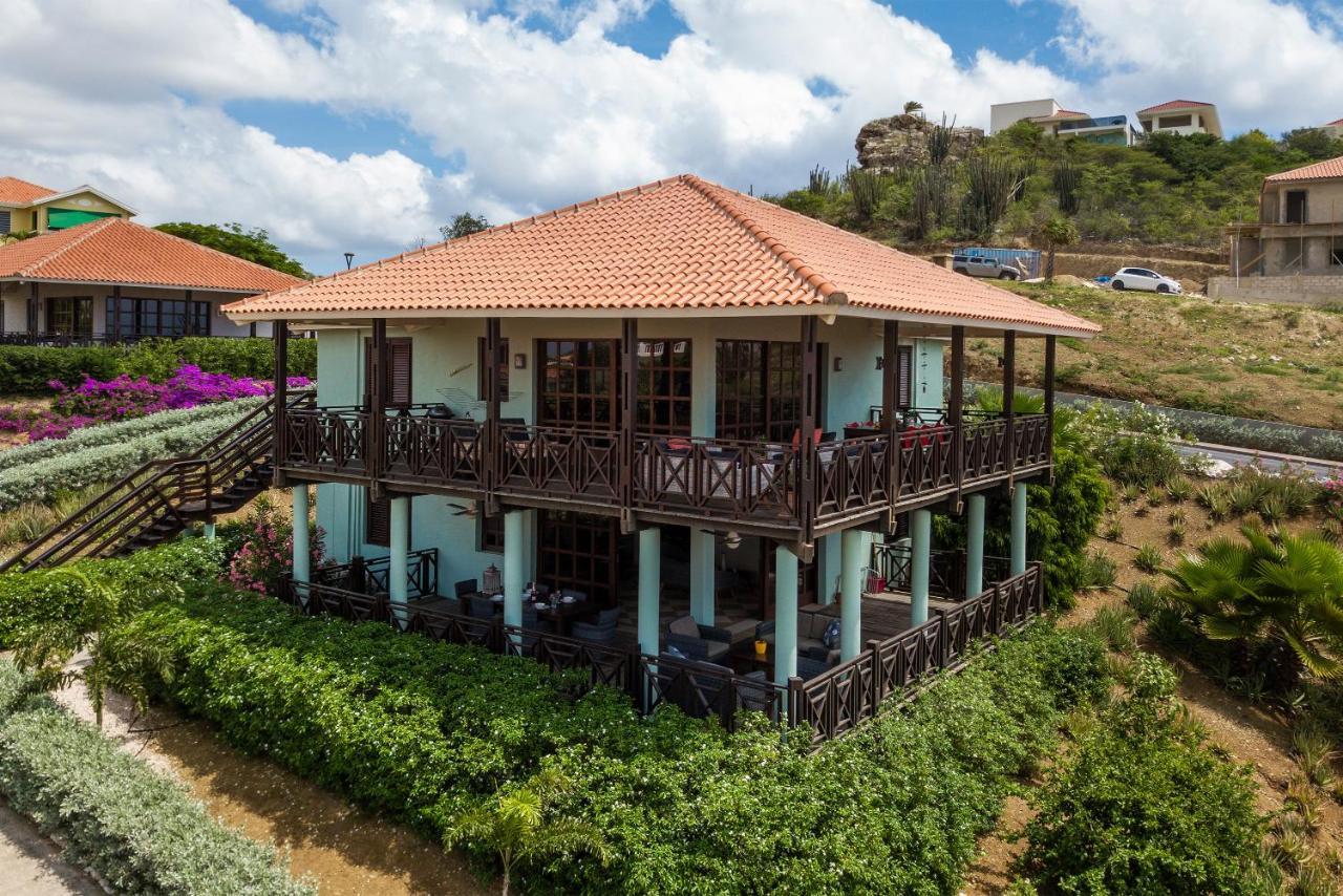 Blue Bay Villa'S Exterior photo